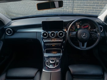 Used Mercedes-Benz C Class 2018 for sale - 76414829: Photo