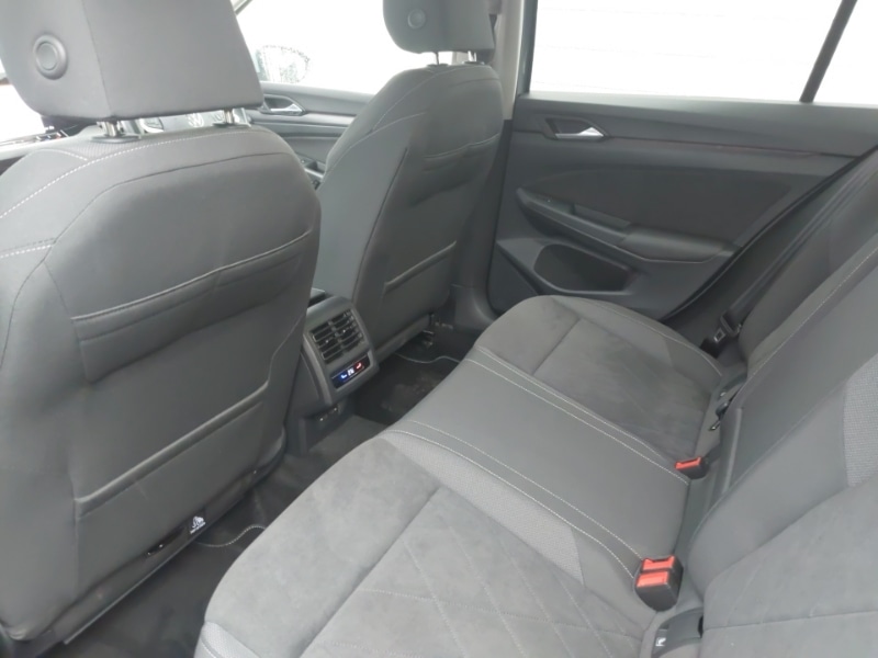 Used Volkswagen Golf 2023 for sale - 77284336: Photo 6