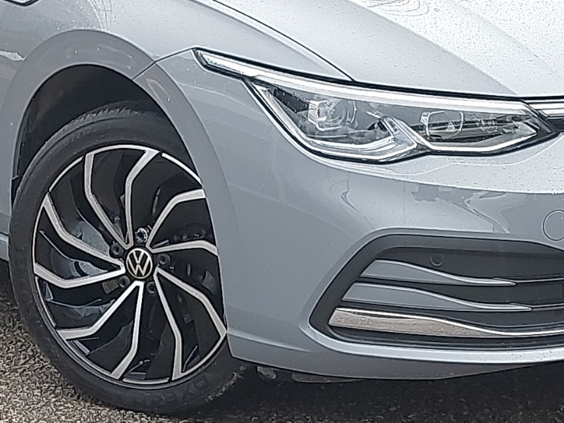 Used Volkswagen Golf 2023 for sale - 77284336: Photo 9