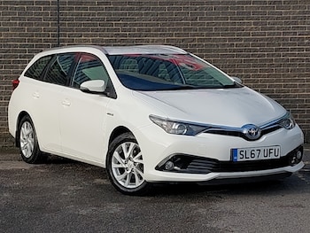 Toyota Auris feature image
