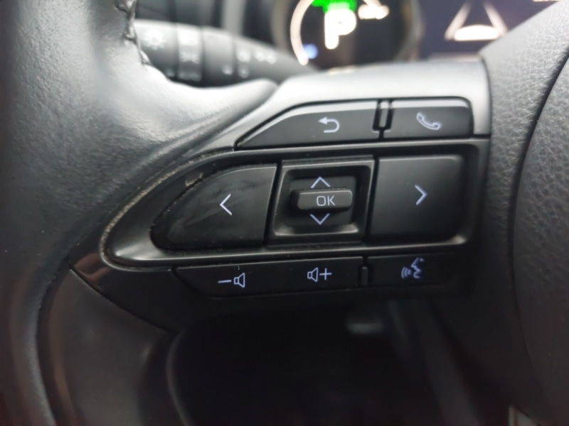 Used Toyota Yaris Cross 2022 for sale - 76297970: Photo 12