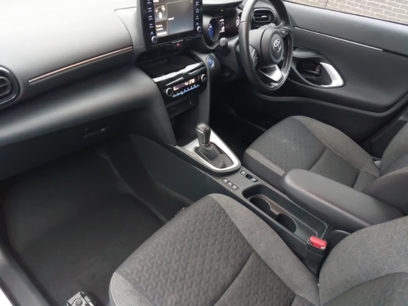 Used Toyota Yaris Cross 2022 for sale - 76297970: Photo 5