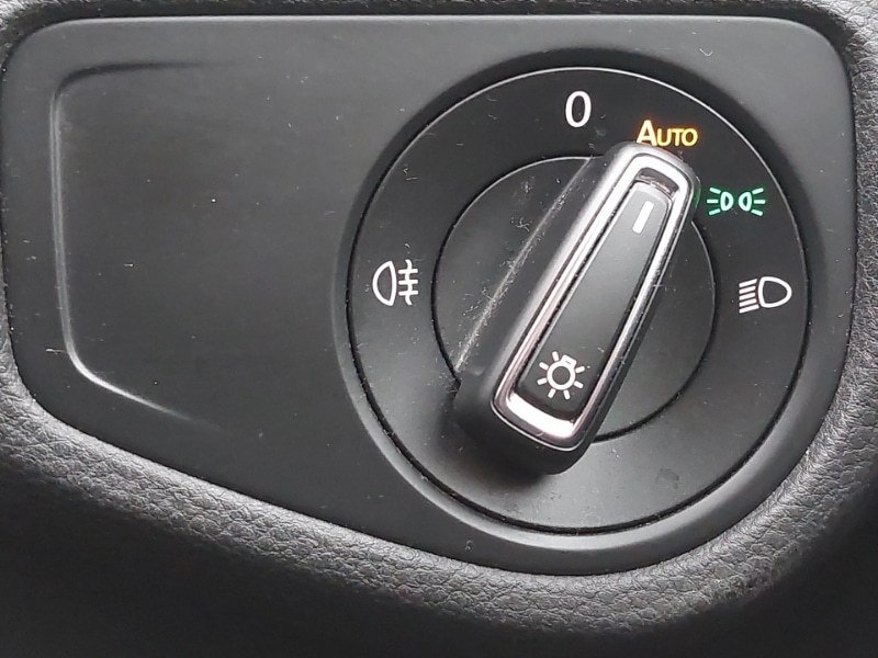 Used Volkswagen Golf 2018 for sale - 77466278: Photo 18