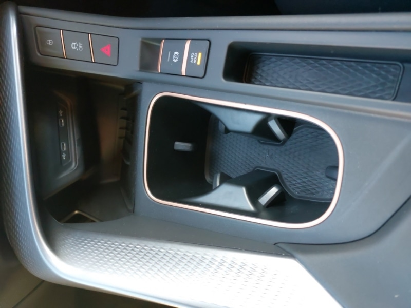 Used Cupra Terramar 2025 for sale - 77147076: Photo 17