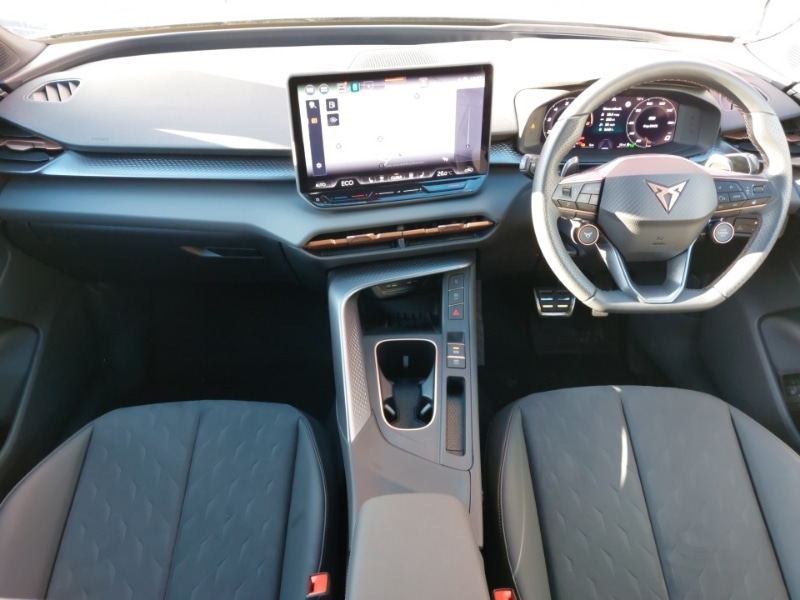 Used Cupra Terramar 2025 for sale - 77147076: Photo 2