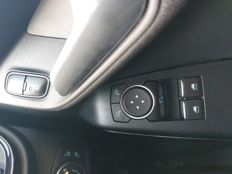 Used Ford Fiesta 2018 for sale - 77999608: Photo 12