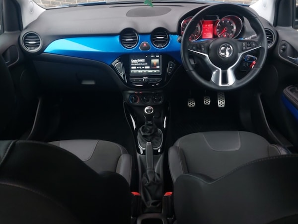 Used Vauxhall ADAM 2018 for sale - 76258391: Photo 2