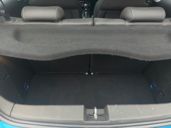 Used Vauxhall ADAM 2018 for sale - 76258391: Photo 8