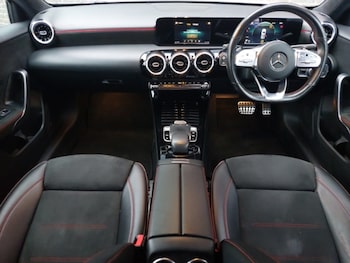 Used Mercedes-Benz A-Class 2019 for sale - 76269079: Photo 2
