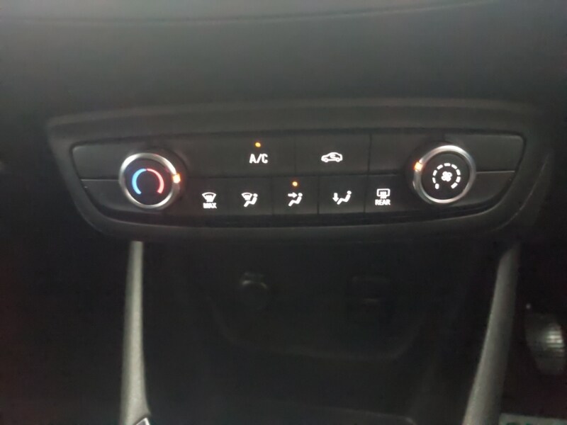 Used Vauxhall Crossland 2023 for sale - 76335793: Photo 16