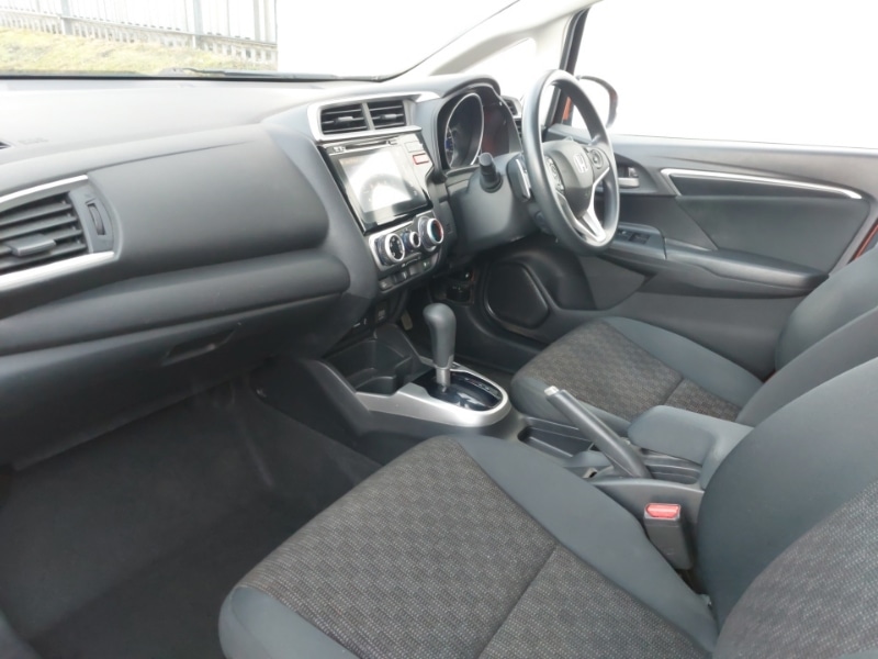 Used Honda Jazz 2017 for sale - 77197974: Photo 5