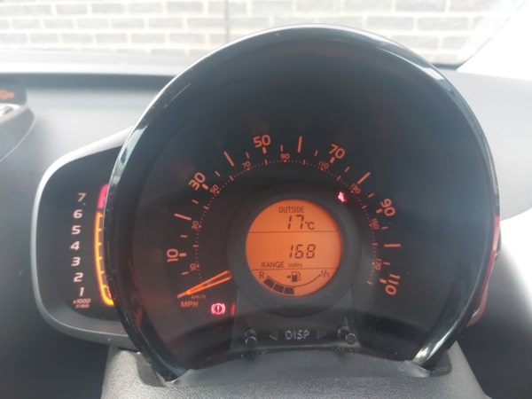 Used Toyota AYGO 2017 for sale - 76066431: Photo 10