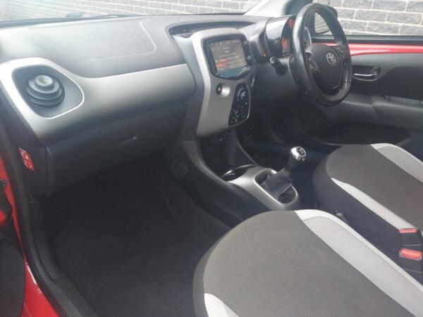 Used Toyota AYGO 2017 for sale - 76066431: Photo 5