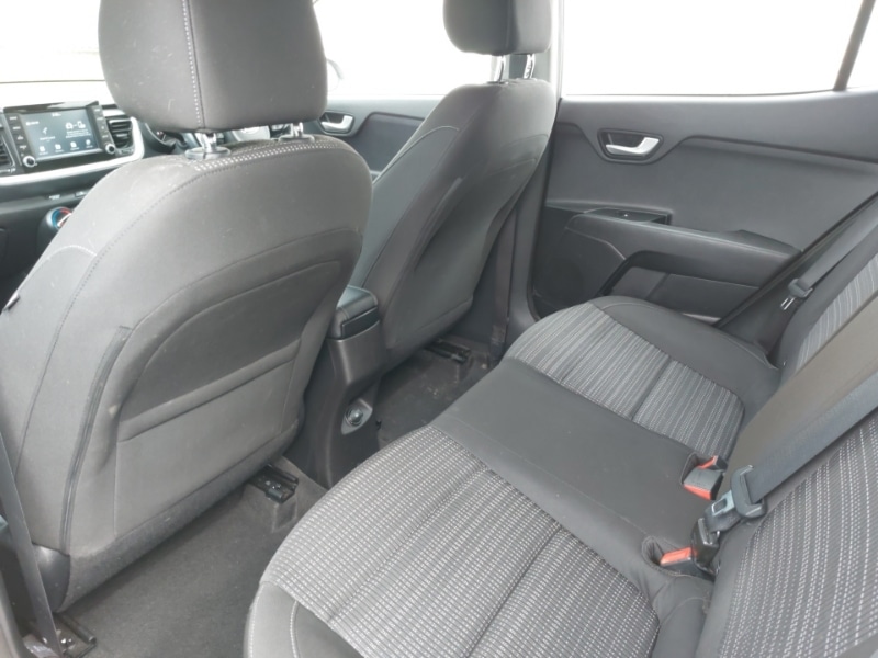 Used Kia Stonic 2018 for sale - 78061263: Photo 6