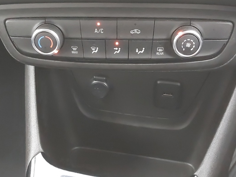 Used Vauxhall Crossland 2022 for sale - 77252057: Photo 17