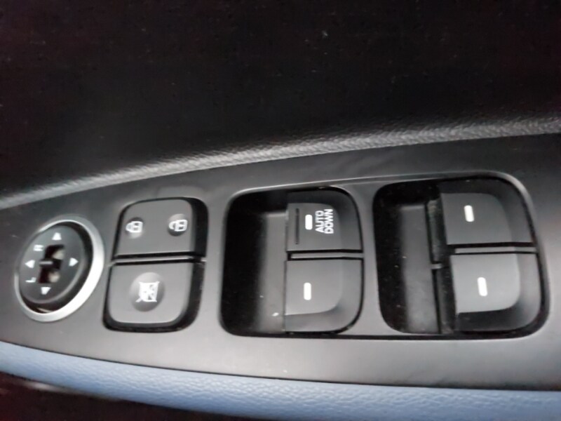 Used Hyundai i10 2016 for sale - 77503265: Photo 14