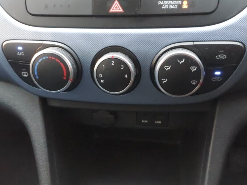 Used Hyundai i10 2016 for sale - 77503265: Photo 17