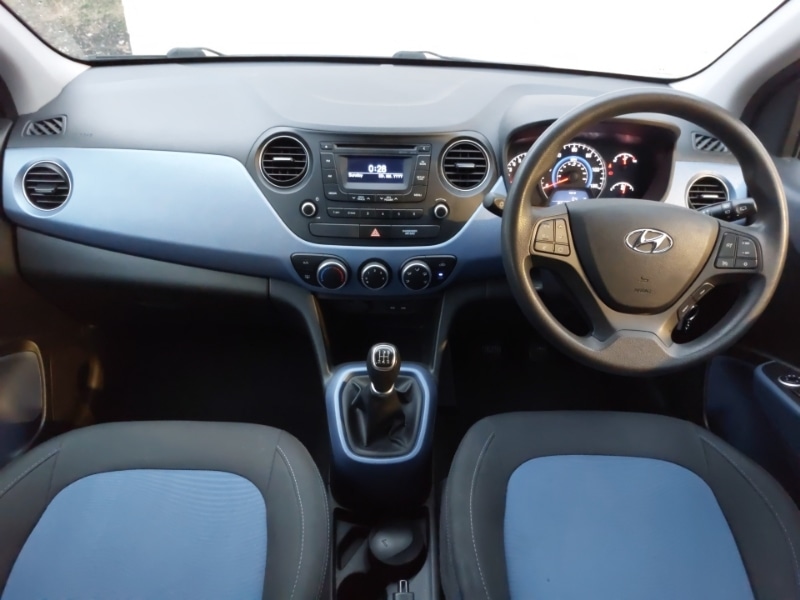 Used Hyundai i10 2016 for sale - 77503265: Photo 2