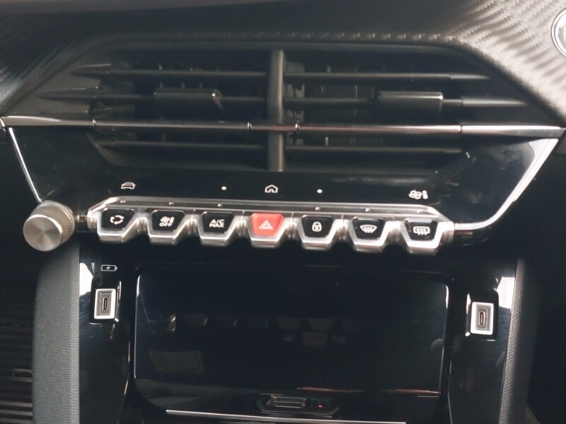 Used Peugeot 2008 2025 for sale - 76860763: Photo 17