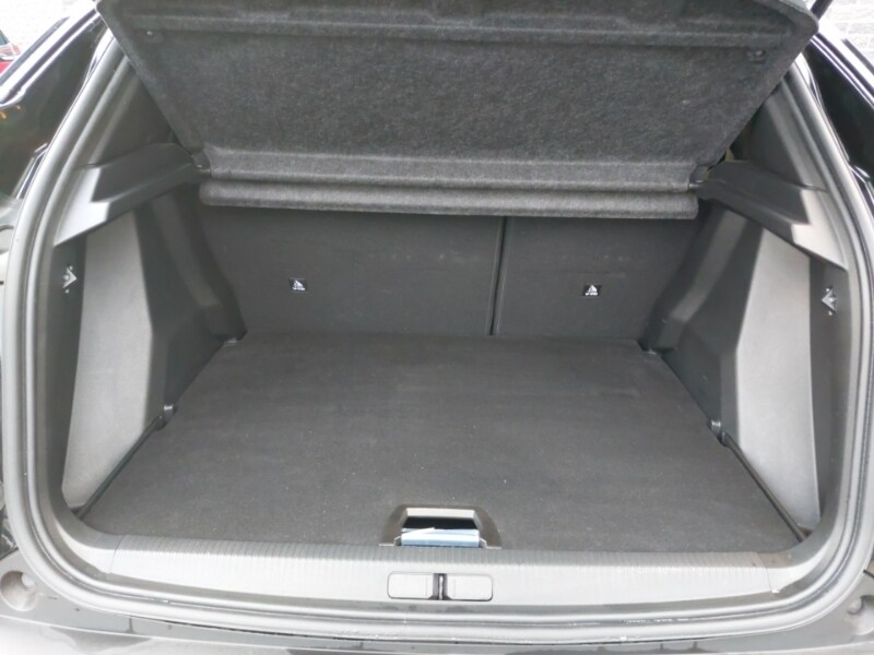 Used Peugeot 2008 2025 for sale - 76860763: Photo 8