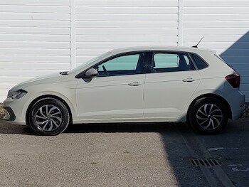 Used Volkswagen Polo 2024 for sale - 78546281: Photo