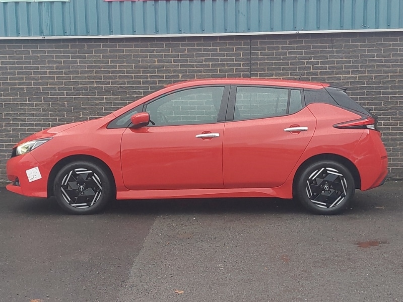 Used Nissan Leaf 2022 for sale - 76450960: Photo 4