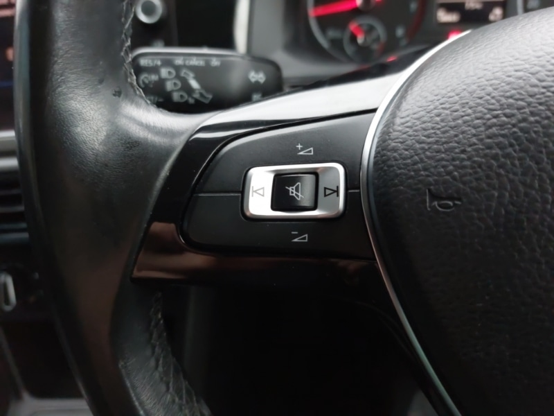 Used Volkswagen Polo 2018 for sale - 77047364: Photo 17