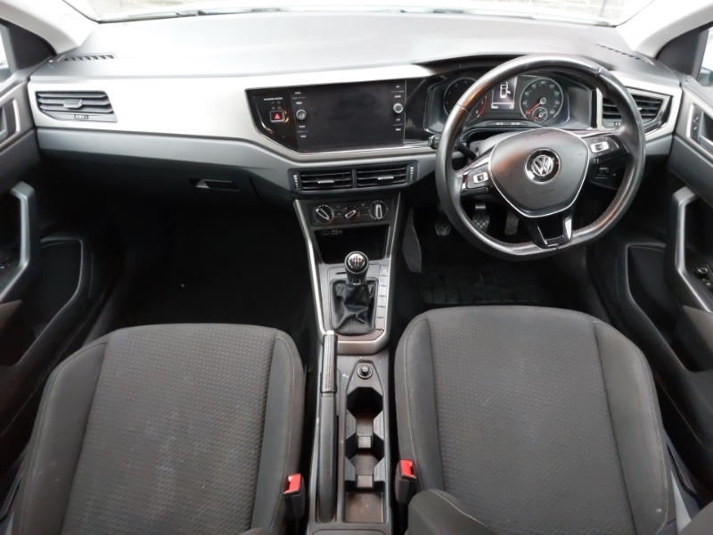 Used Volkswagen Polo 2018 for sale - 77047364: Photo 2