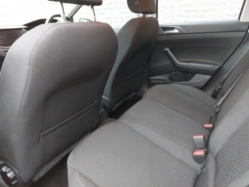 Used Volkswagen Polo 2018 for sale - 77047364: Photo 6