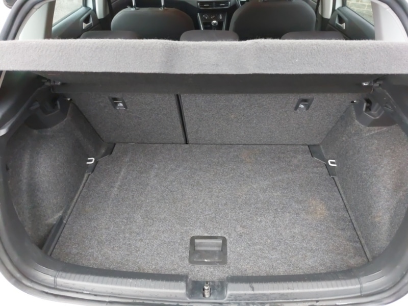 Used Volkswagen Polo 2018 for sale - 77047364: Photo 8