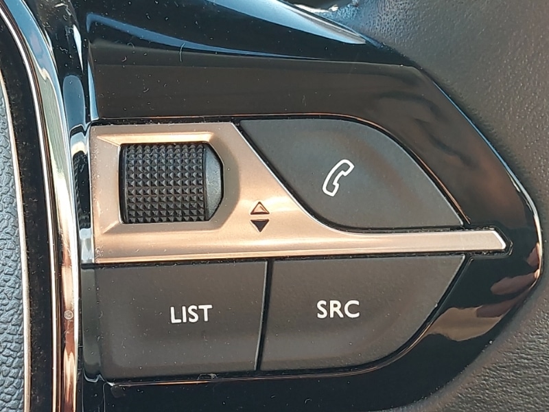 Used Peugeot 2008 2022 for sale - 76628759: Photo 12