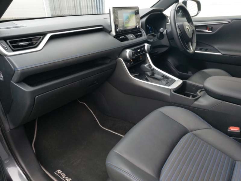 Used Toyota RAV4 2022 for sale - 77596098: Photo 5