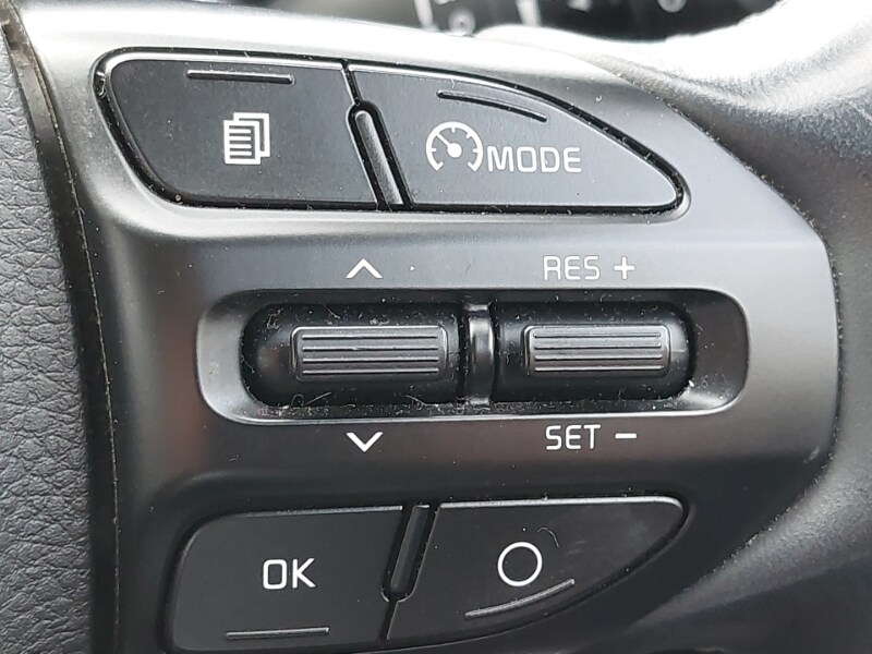 Used Kia Stonic 2018 for sale - 77947887: Photo 13