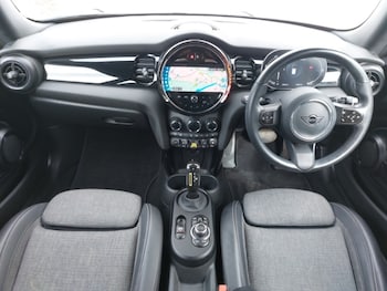 Used MINI Hatch 2023 for sale - 78633931: Photo
