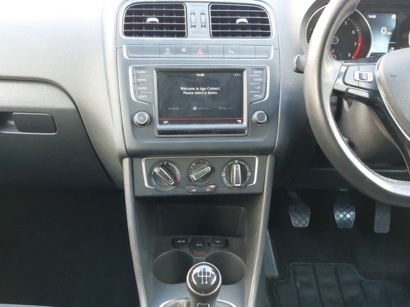 Used Volkswagen Polo 2016 for sale - 77531085: Photo 7