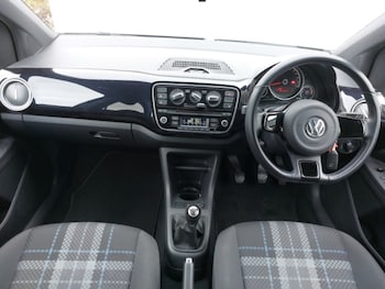 Used Volkswagen up! 2015 for sale - 78642347: Photo