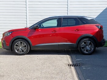 Used Peugeot 3008 2017 for sale - 79420400: Photo