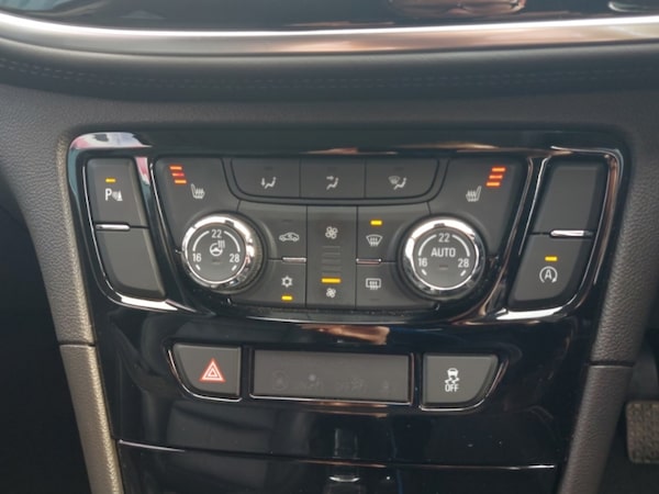 Used Vauxhall Mokka X 2017 for sale - 76160320: Photo 15