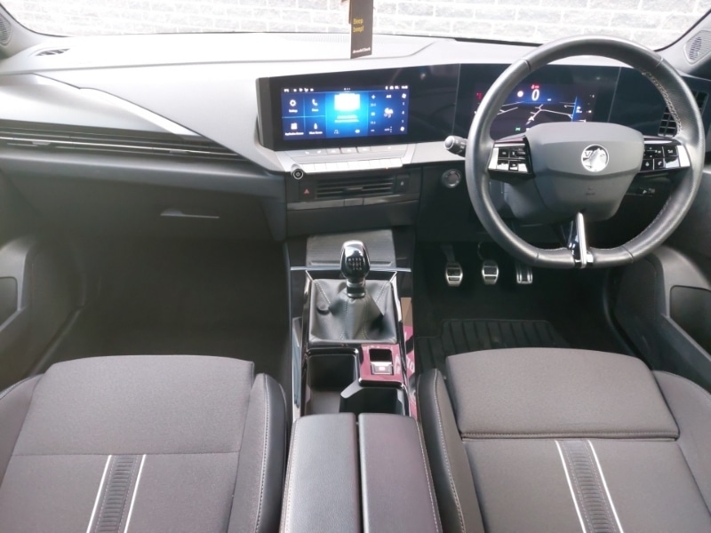 Used Vauxhall Astra 2023 for sale - 76737014: Photo 2