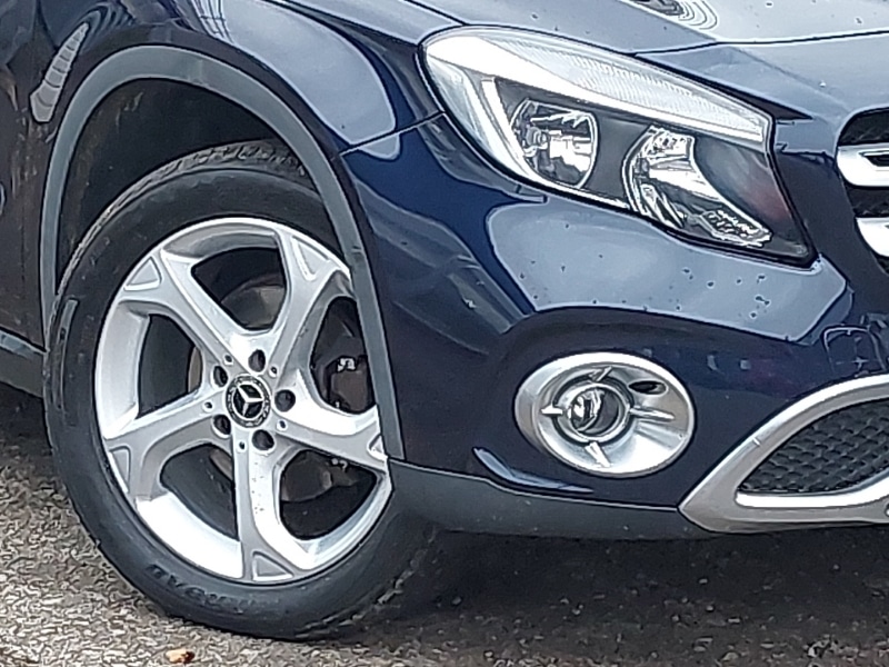 Used Mercedes-Benz GLA 2018 for sale - 77605942: Photo 9