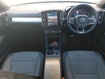 Used Volvo XC40 2023 for sale - 78333603: Photo