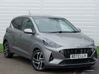 Used Hyundai i10 2023 for sale - 79549736: Photo