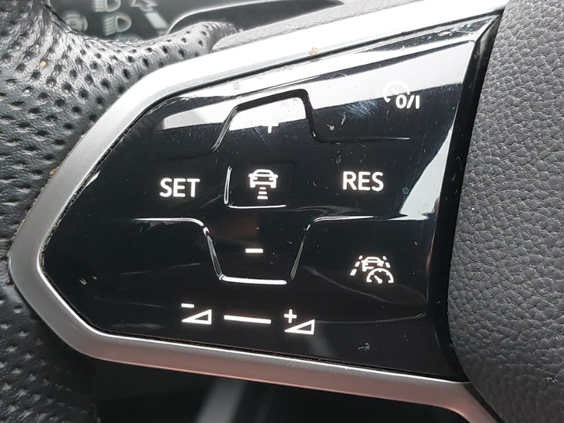 Used Volkswagen Golf 2021 for sale - 77299522: Photo 14