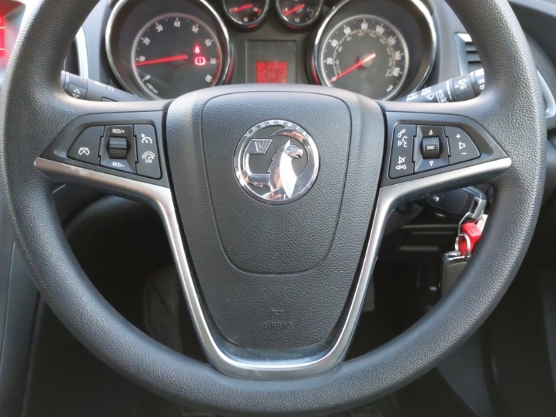 Used Vauxhall Astra 2015 for sale - 77956471: Photo 11