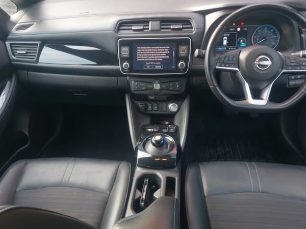 Used Nissan Leaf 2022 for sale - 76282009: Photo 2