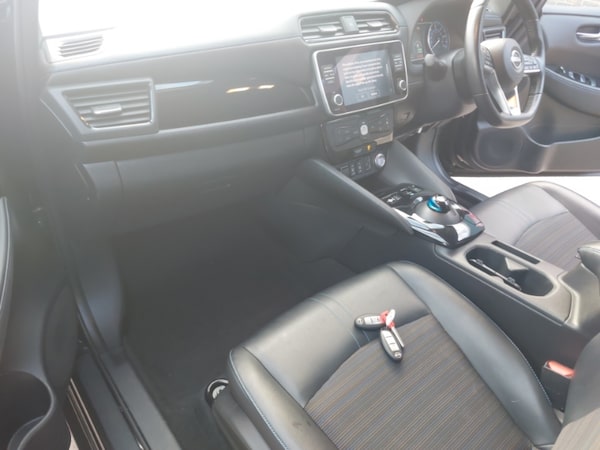 Used Nissan Leaf 2022 for sale - 76282009: Photo 5