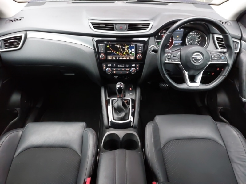 Used Nissan Qashqai 2020 for sale - 76970383: Photo 2