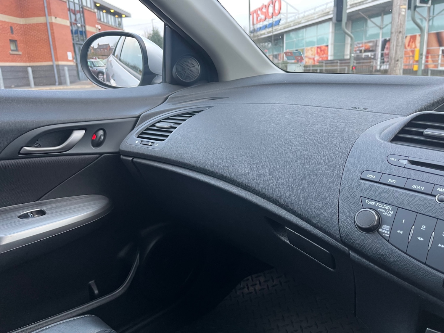 Used Honda Civic 2010 for sale - 77807507: Photo 15