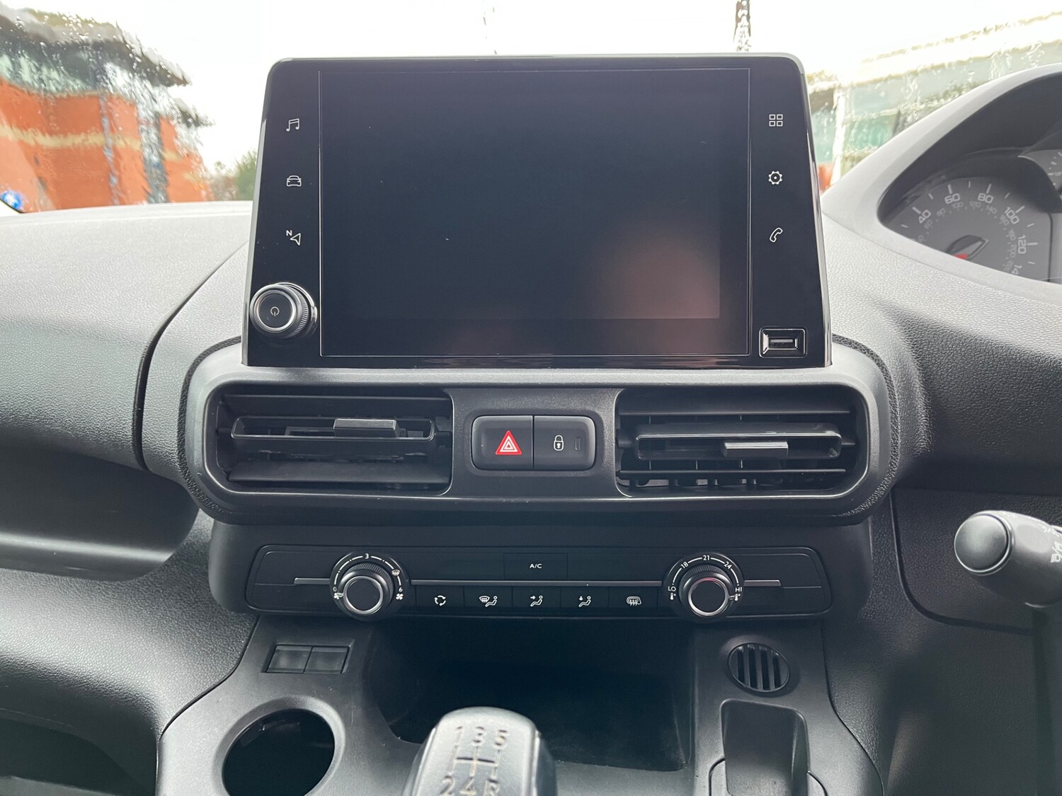 Used Peugeot Partner 2021 for sale - 77572332: Photo 15