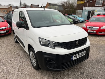 Used Peugeot Partner 2021 for sale - 77572332: Photo